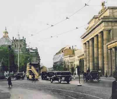 Brandenburger Tor (1930)