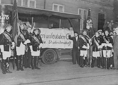 Buecherverbrennung 1