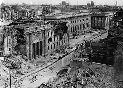 1945