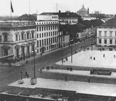 1936